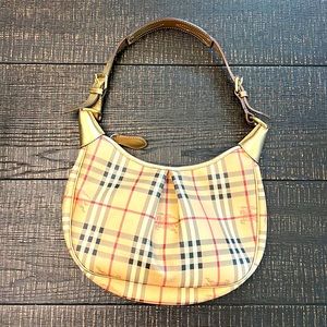 Burberry purse
